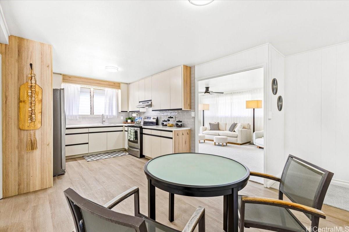 1297  Ala Napunani Street Salt Lake, Honolulu home - photo 8 of 25