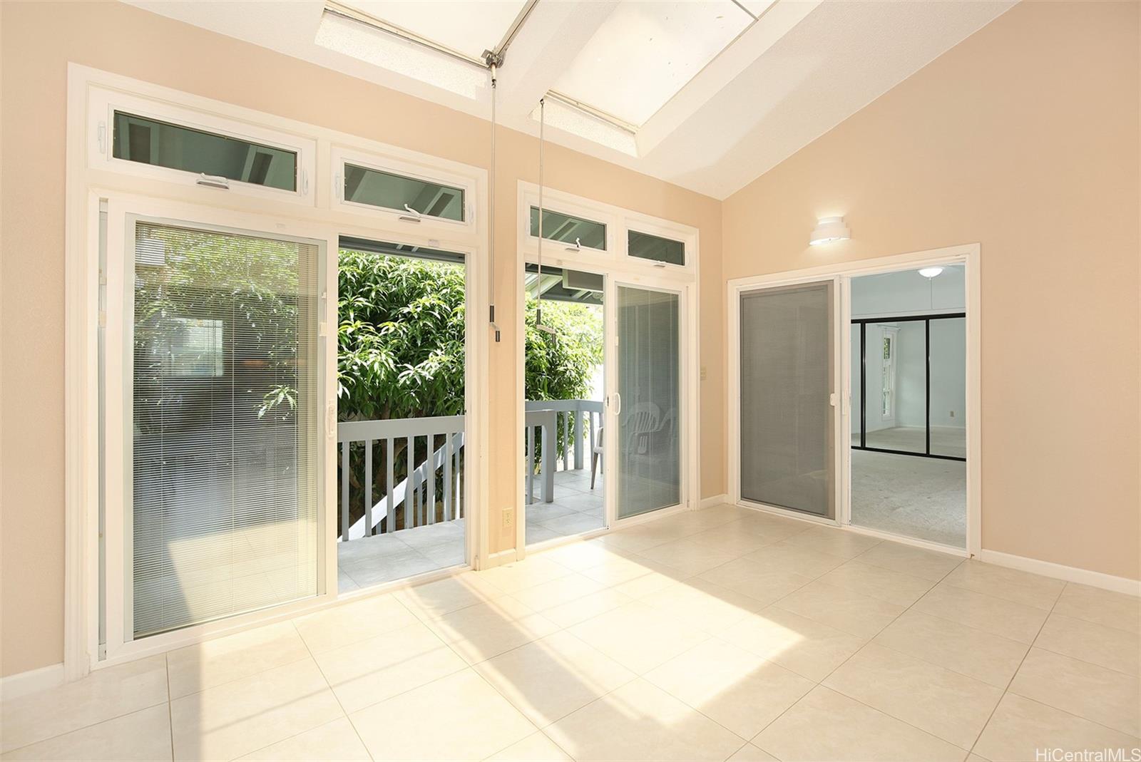 1298 Lunalilo Home Rd Honolulu - Rental - photo 9 of 24