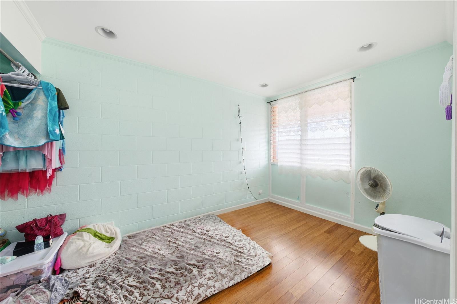 1305 Kipaipai Street townhouse # 24C, Pearl City, Hawaii - photo 12 of 14