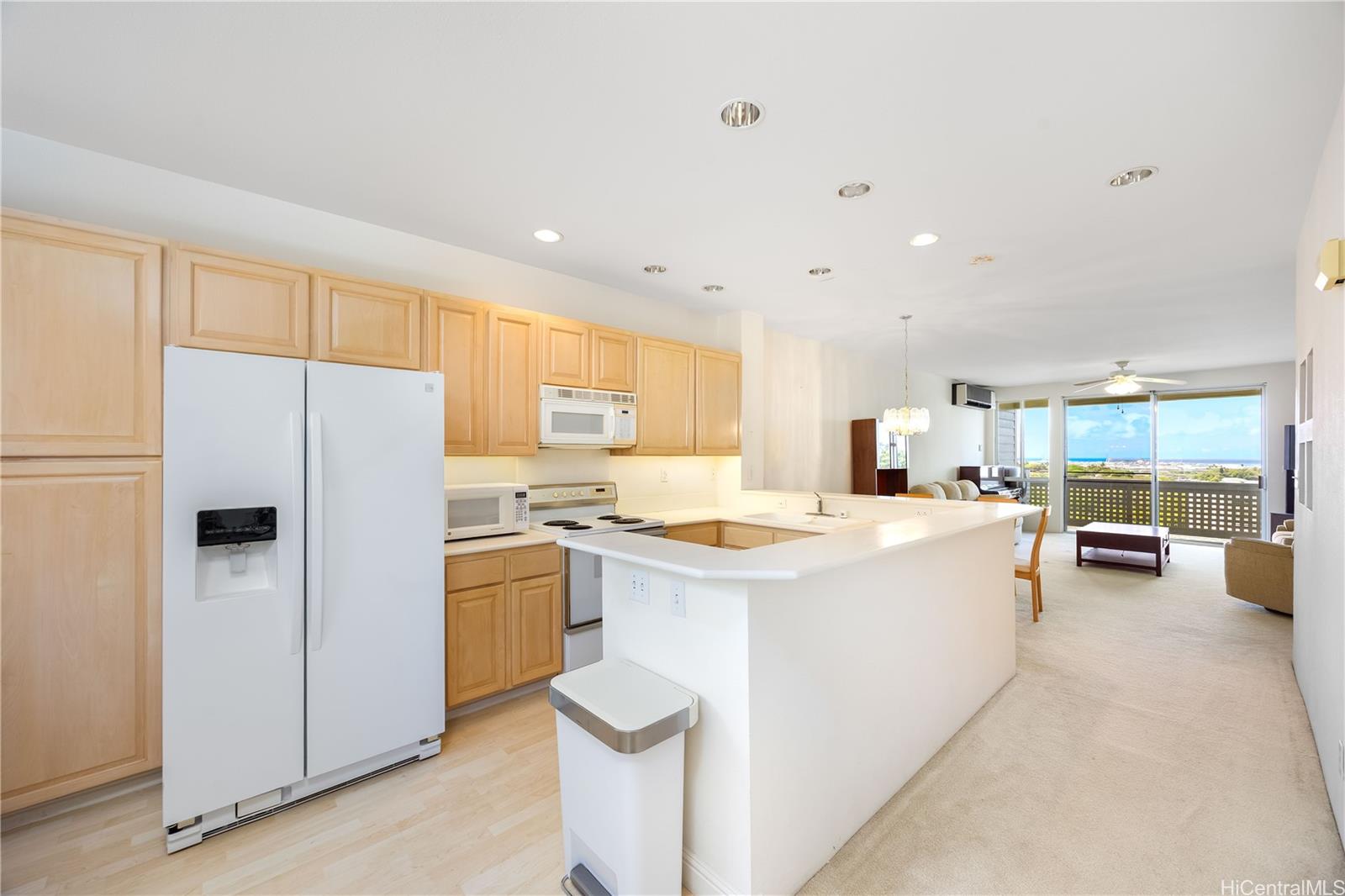 1305 Moanalualani Place townhouse # 25C, Honolulu, Hawaii - photo 3 of 21