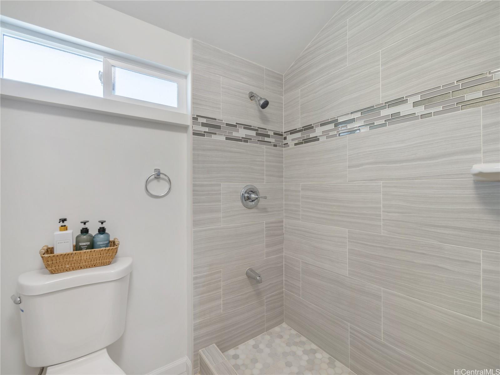 1307  California Ave Wahiawa Area, Central home - photo 13 of 13