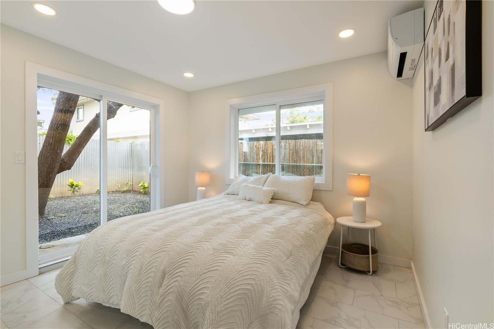 1307  Farrington Street Moiliili, Honolulu home - photo 17 of 25