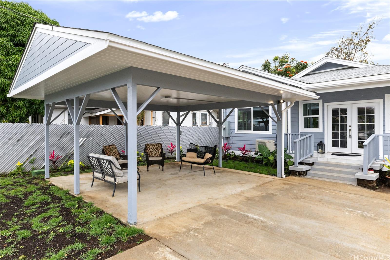 1307  Farrington Street Moiliili, Honolulu home - photo 21 of 25