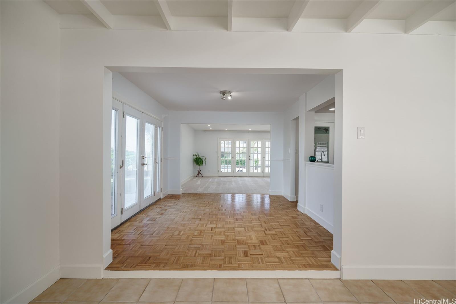 1307  Noninui Place Keolu Hills, Kailua home - photo 12 of 25