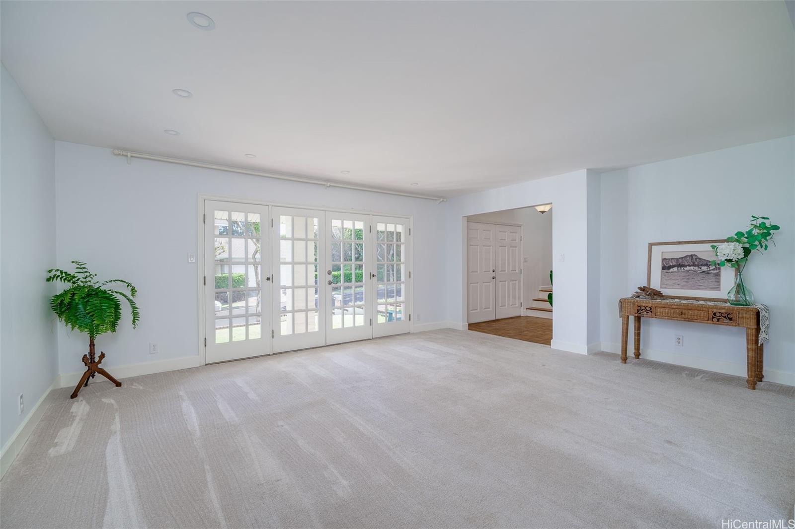 1307  Noninui Place Keolu Hills, Kailua home - photo 7 of 25