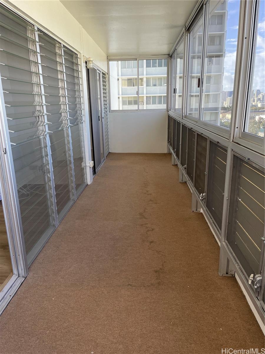 1309 Wilder Ave Honolulu - Rental - photo 8 of 21