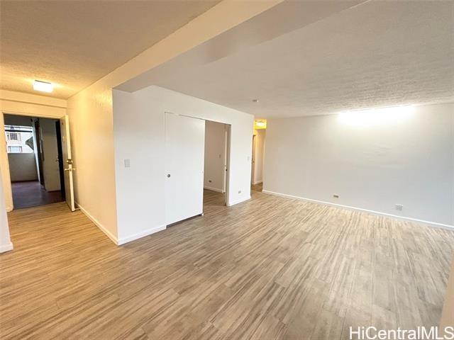 Bellevue Towers condo # 201, Honolulu, Hawaii - photo 2 of 15