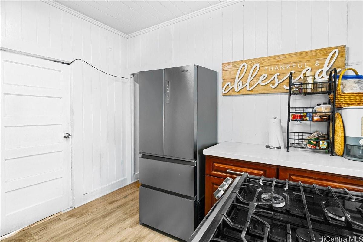 1309 A  Konia Street Kamehameha Heights, Honolulu home - photo 16 of 25