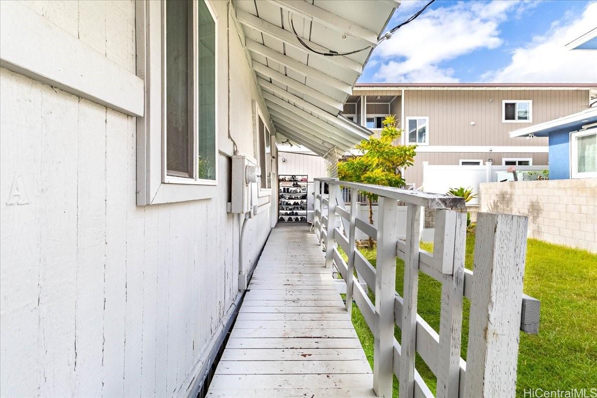 1309 A  Konia Street Kamehameha Heights, Honolulu home - photo 5 of 25