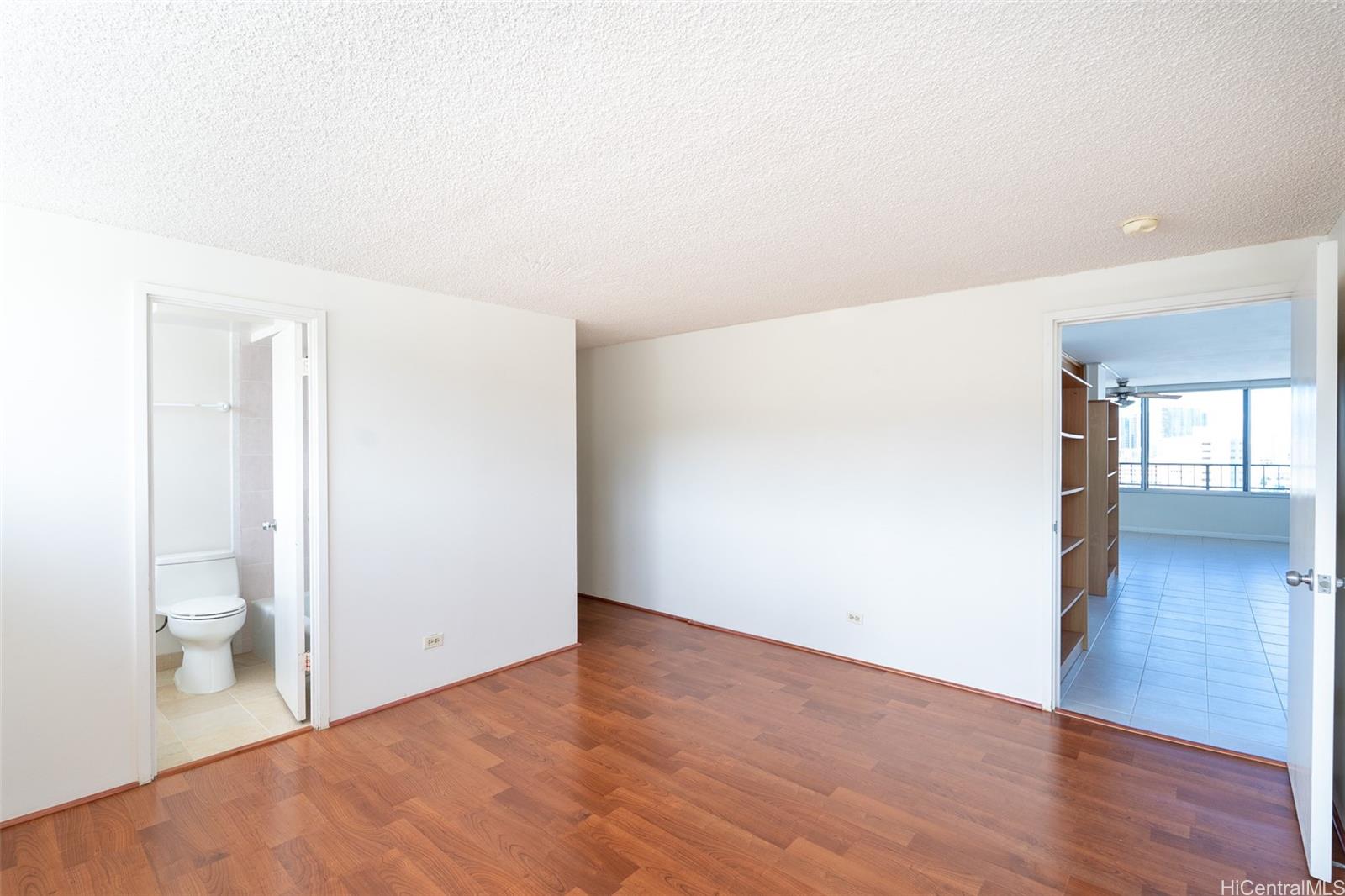 Makiki Royal condo # 1102, Honolulu, Hawaii - photo 13 of 24