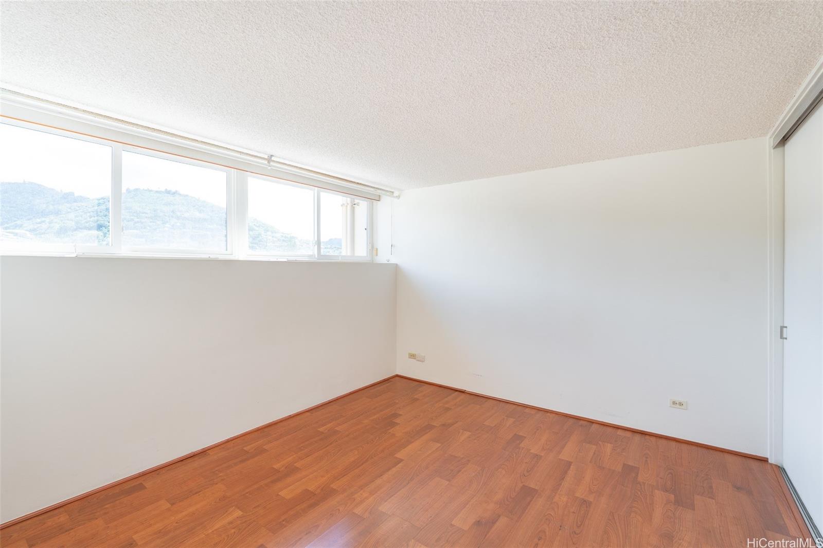 Makiki Royal condo # 1102, Honolulu, Hawaii - photo 17 of 24