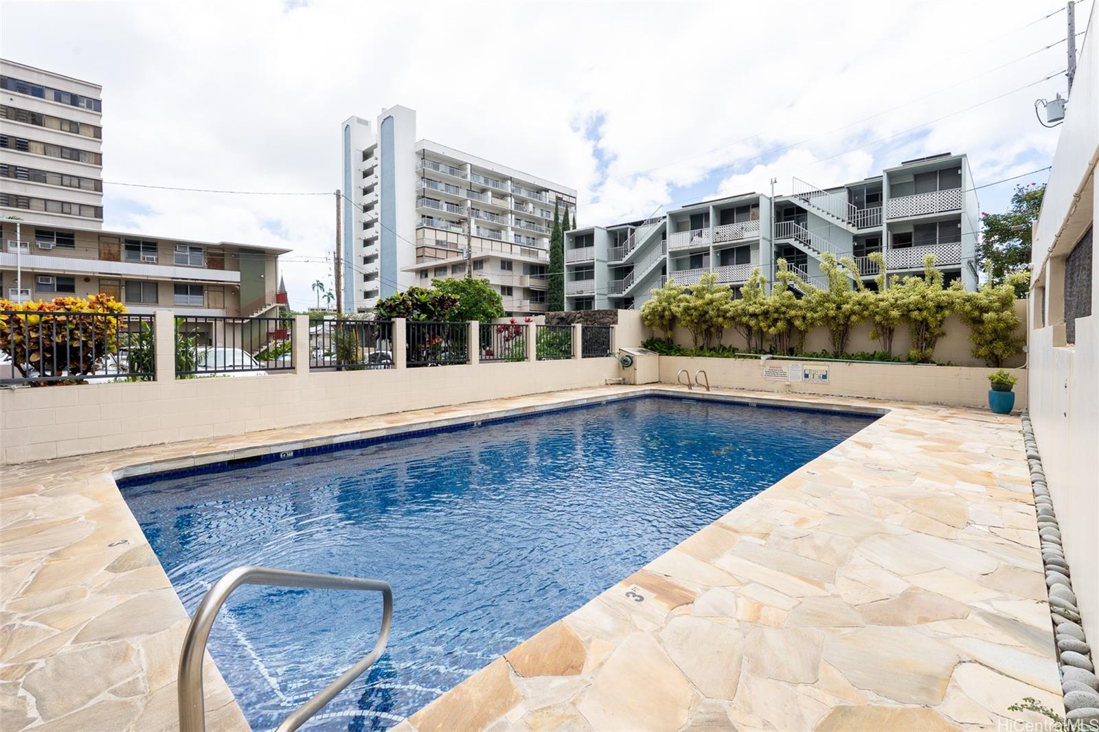 Makiki Royal condo # 1102, Honolulu, Hawaii - photo 23 of 24