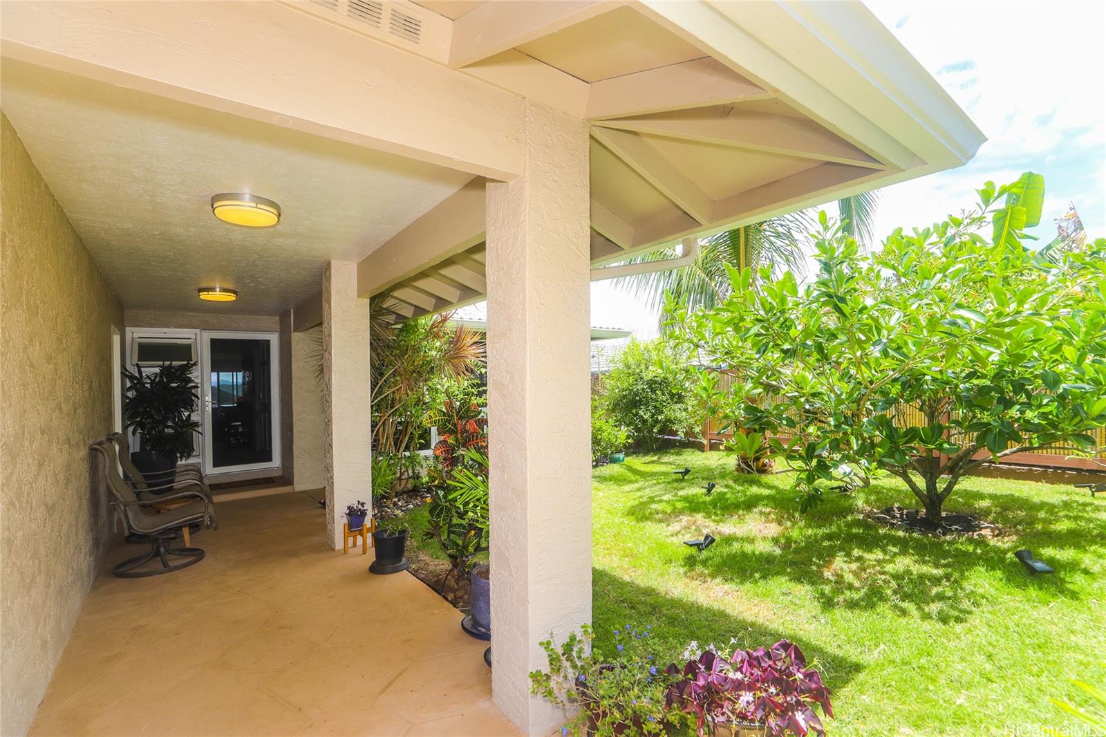 1312  Aupapaohe Street Hillcrest, Kailua home - photo 2 of 25