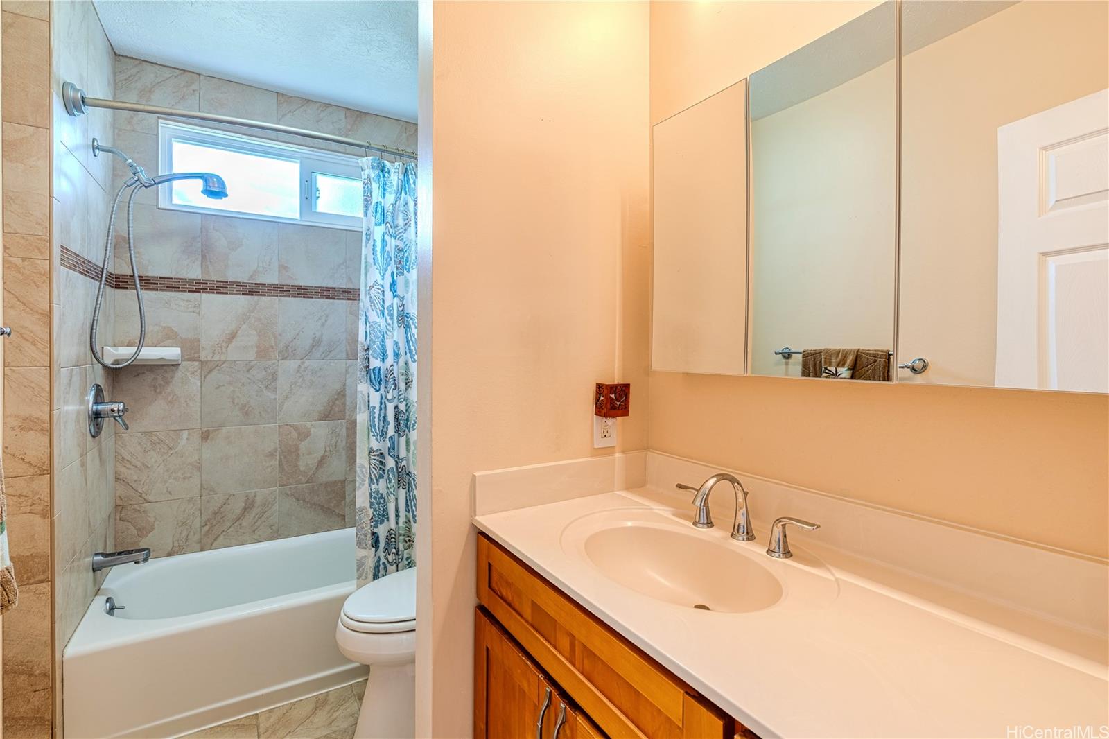 1312  Aupapaohe Street Hillcrest, Kailua home - photo 6 of 25