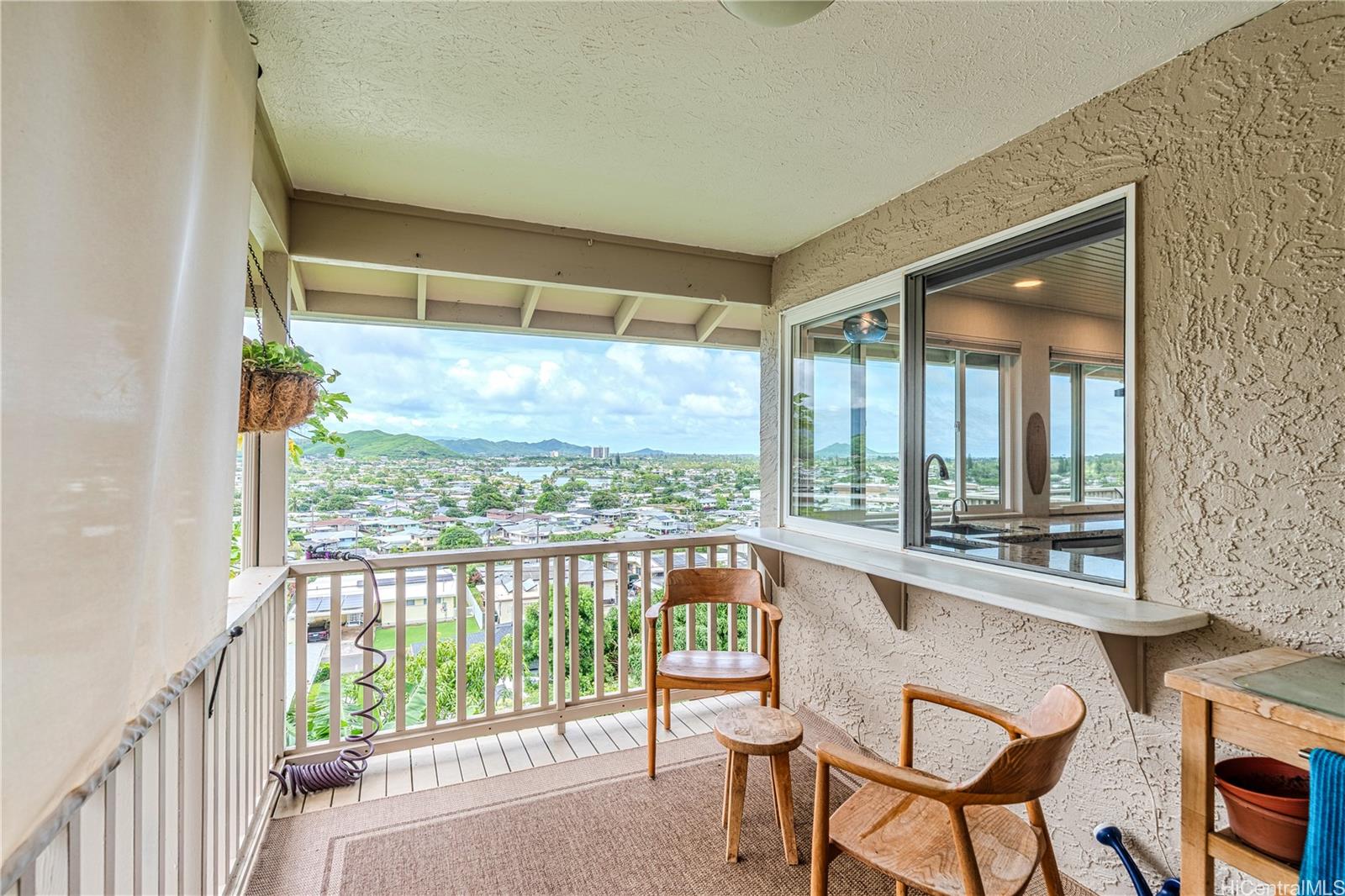 1312  Aupapaohe Street Hillcrest, Kailua home - photo 9 of 25