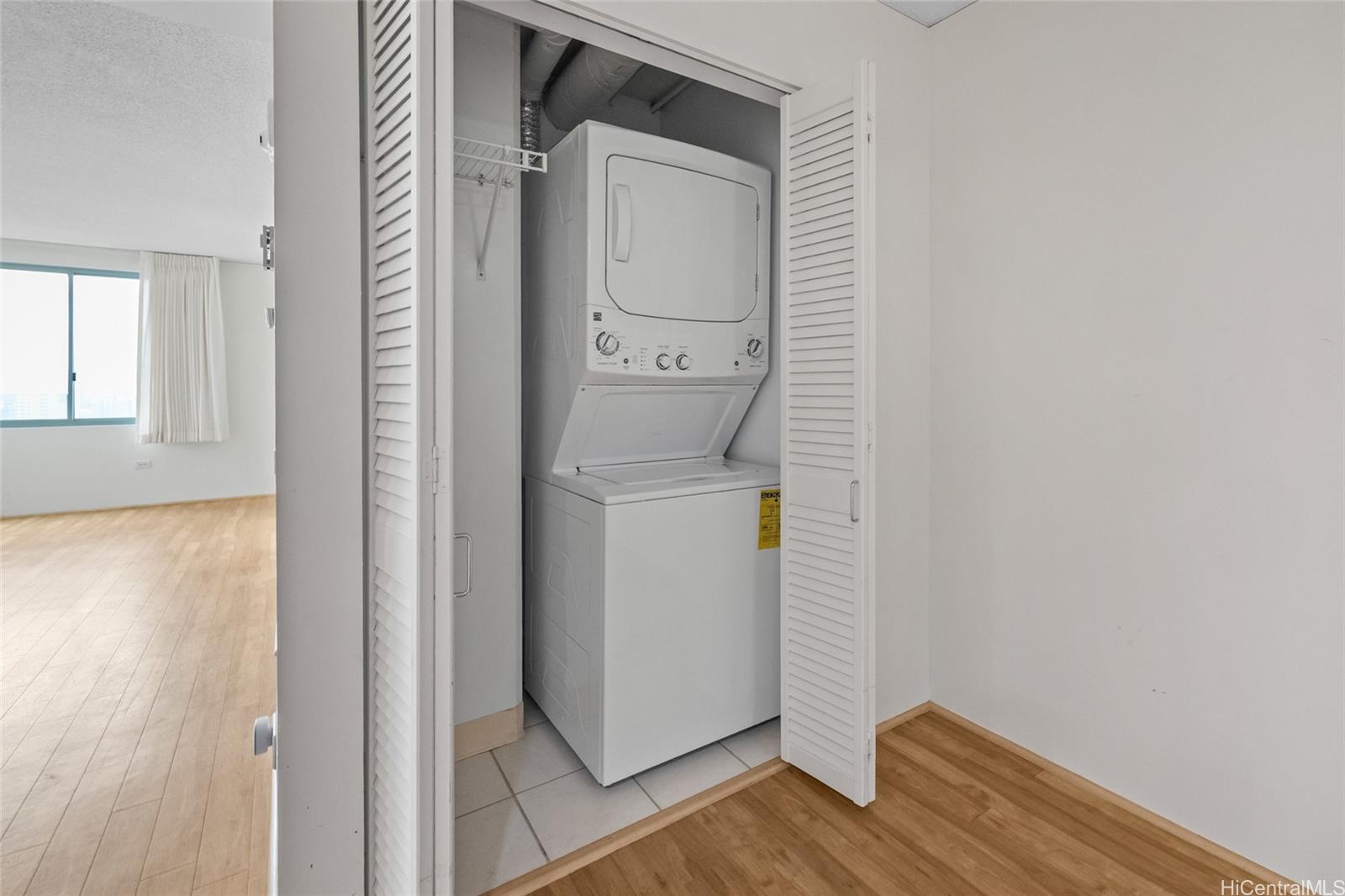 One Kalakaua Senior Living condo # 1212, Honolulu, Hawaii - photo 12 of 21