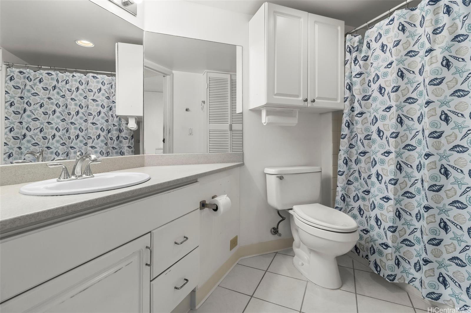 One Kalakaua Senior Living condo # 1214, Honolulu, Hawaii - photo 10 of 11