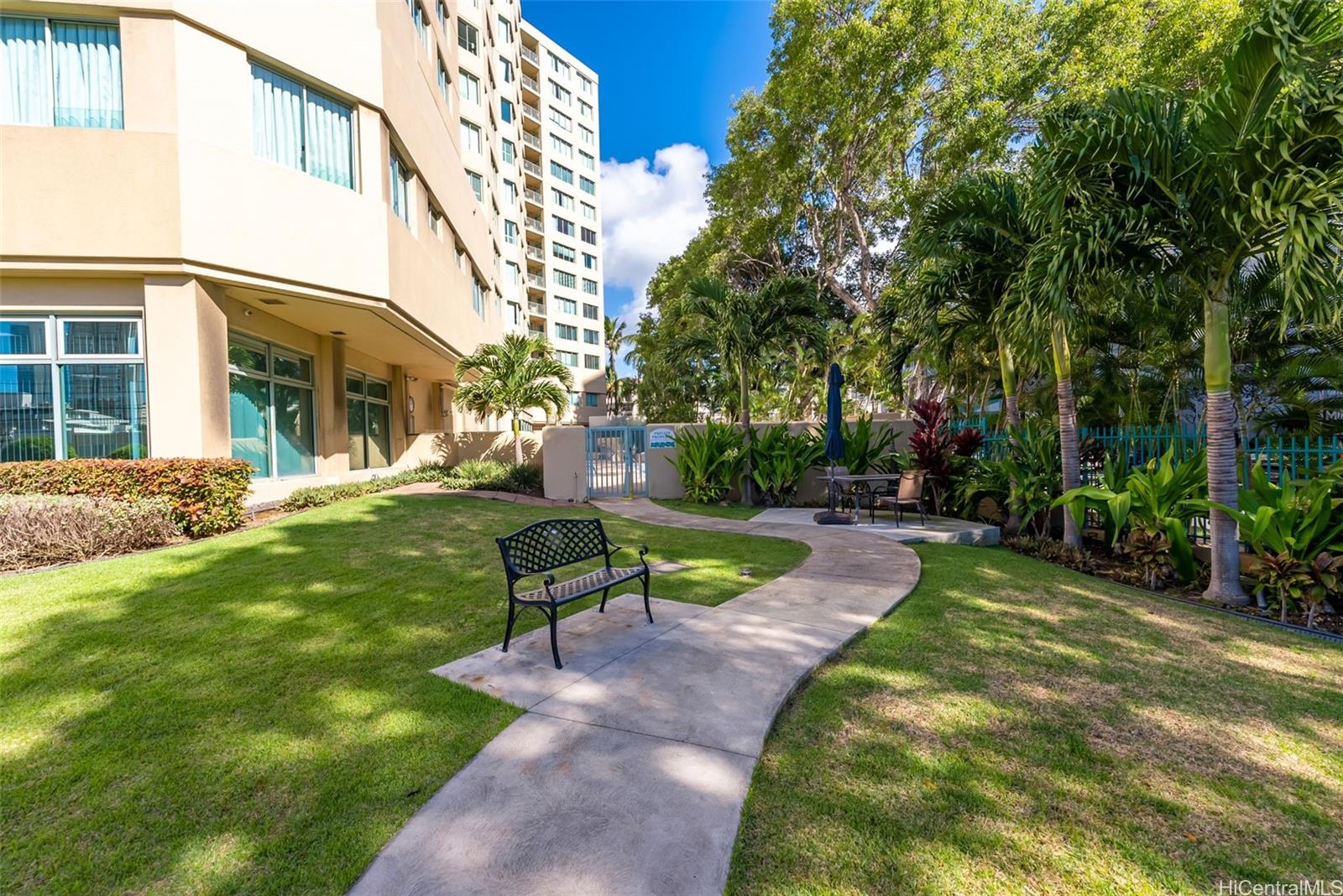 One Kalakaua Senior Living condo # 1403, Honolulu, Hawaii - photo 19 of 25