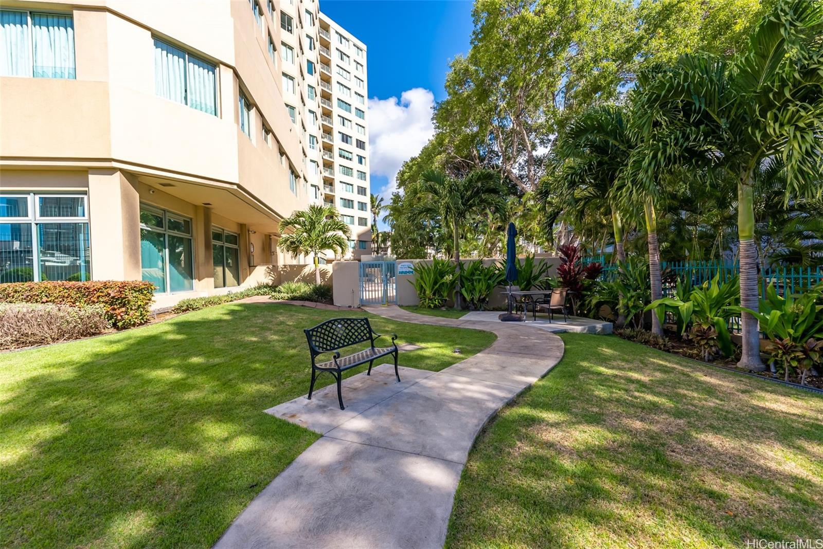 One Kalakaua Senior Living condo # 1407, Honolulu, Hawaii - photo 24 of 25