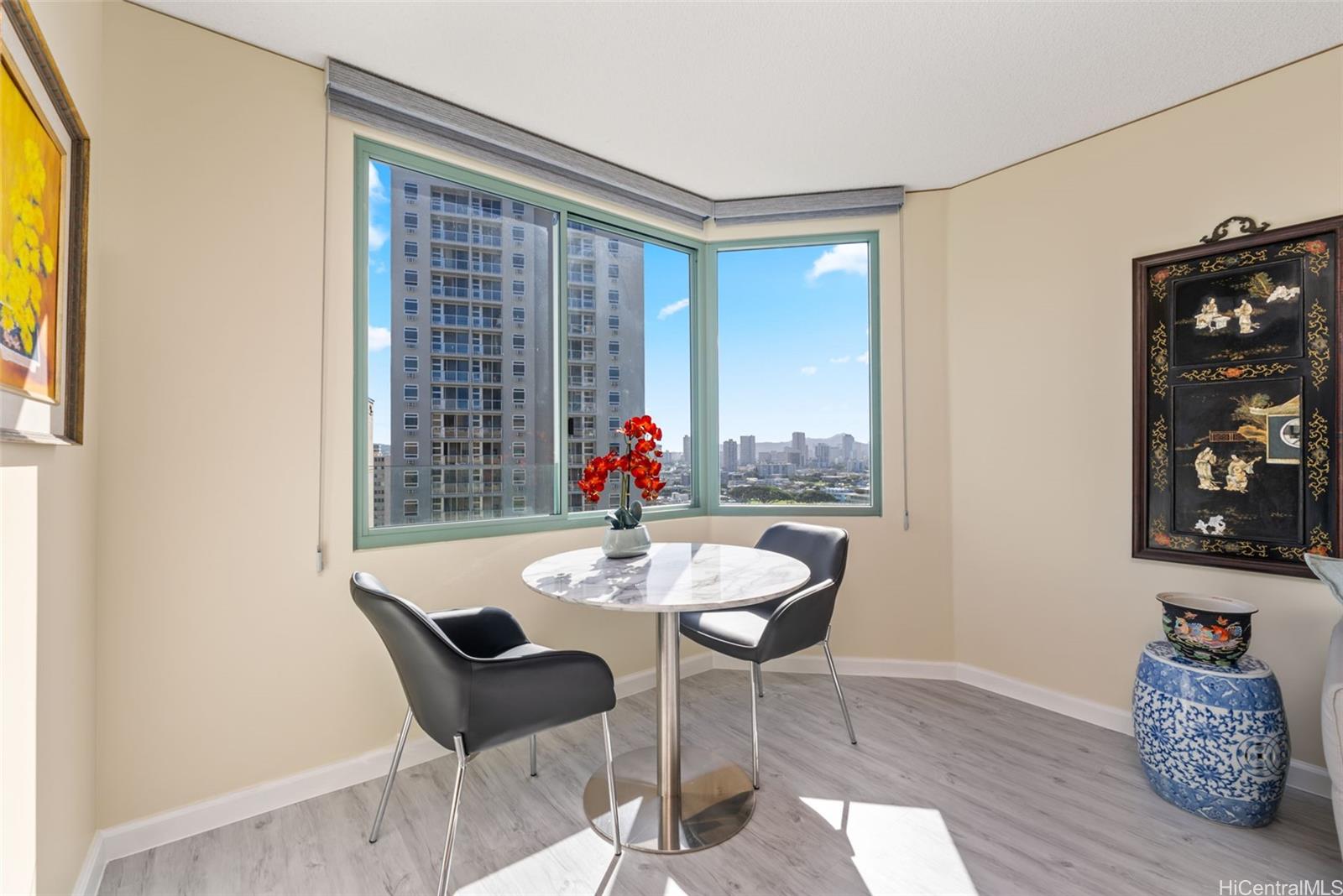 One Kalakaua Senior Living condo # 1407, Honolulu, Hawaii - photo 6 of 25