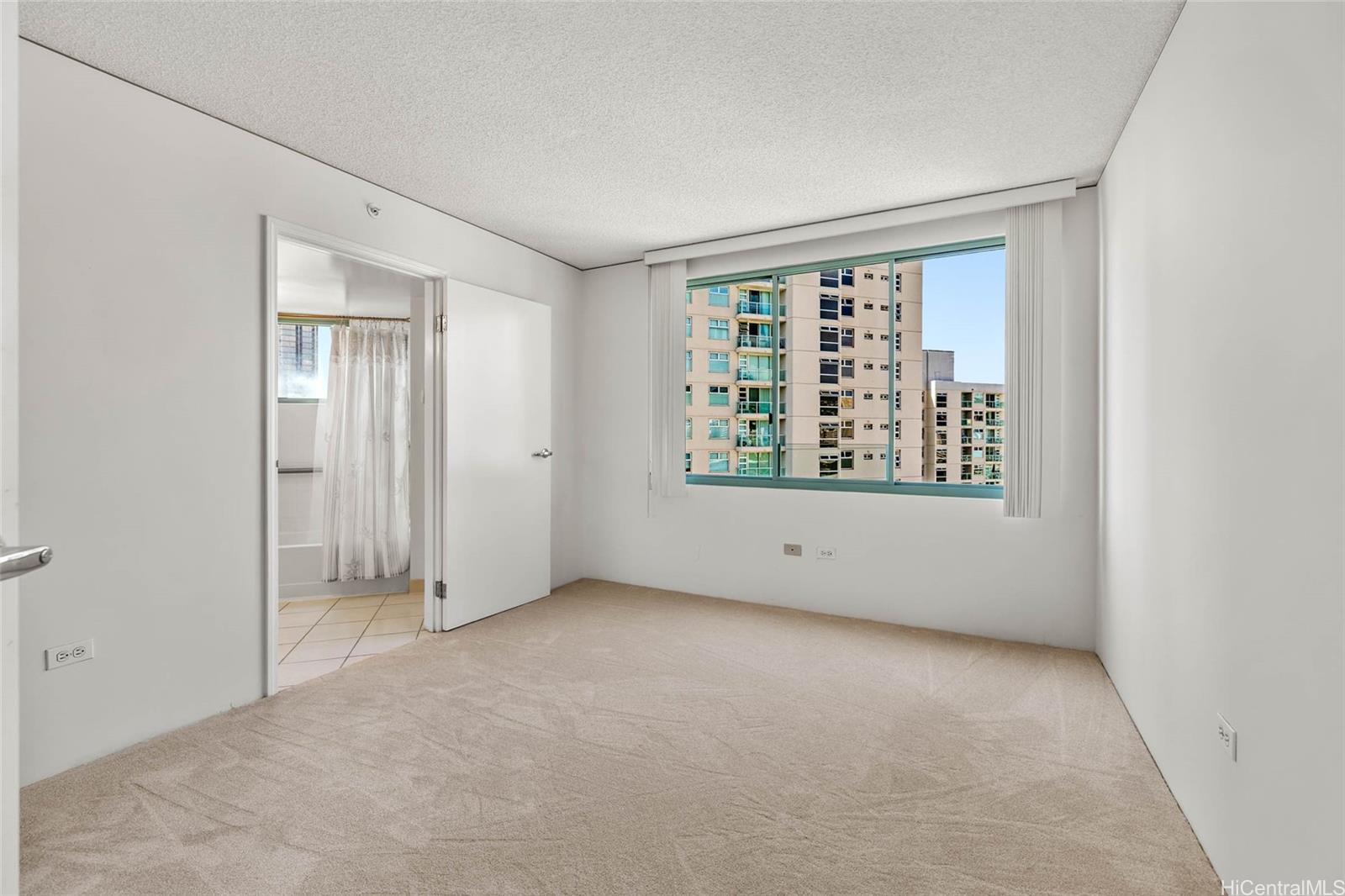 One Kalakaua Senior Living condo # 1512, Honolulu, Hawaii - photo 12 of 23