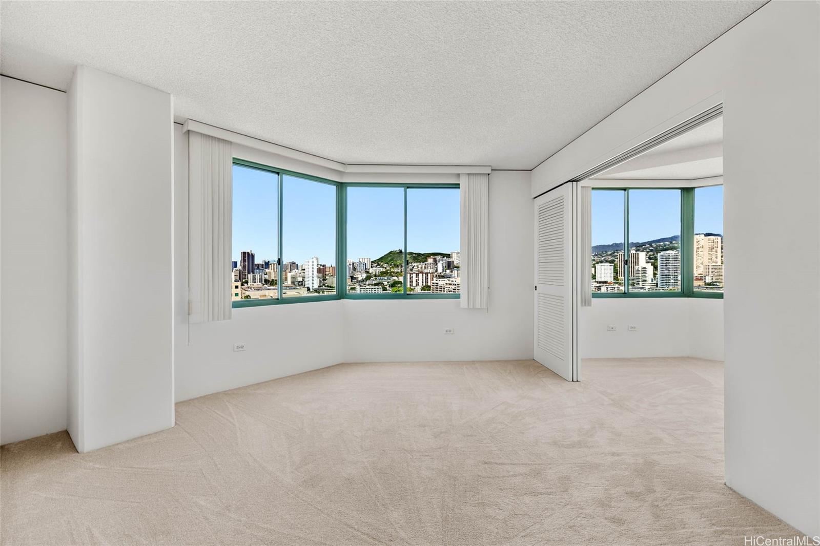 One Kalakaua Senior Living condo # 1512, Honolulu, Hawaii - photo 5 of 23