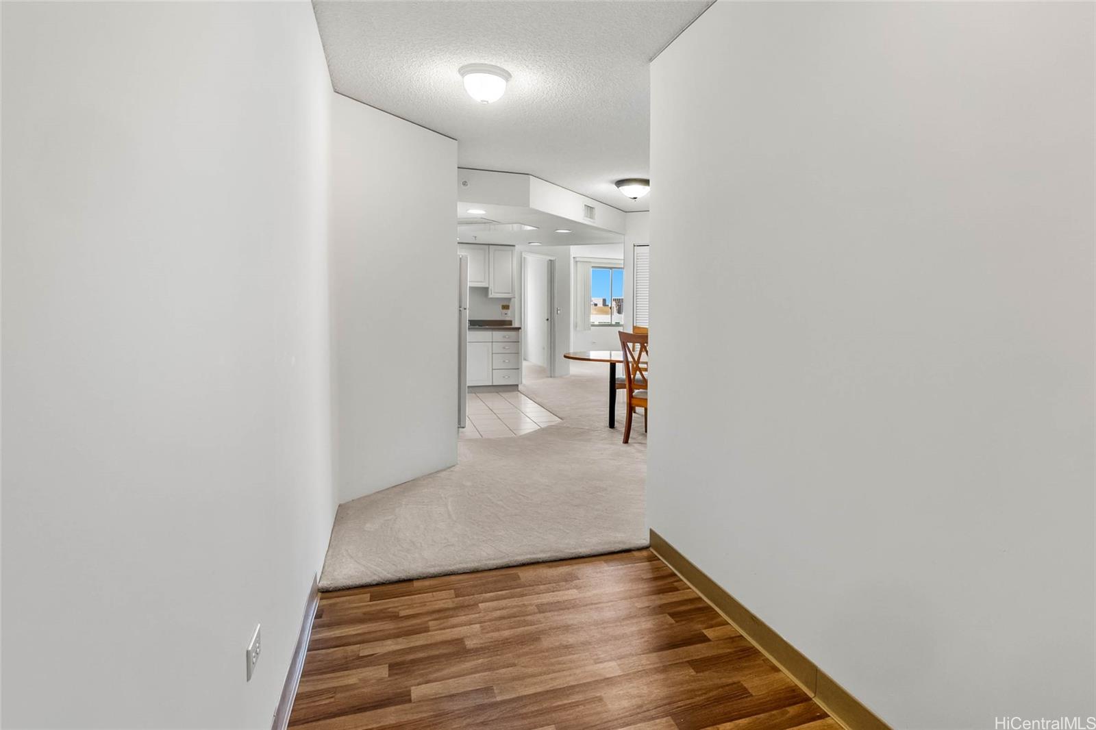 One Kalakaua Senior Living condo # 1512, Honolulu, Hawaii - photo 6 of 23