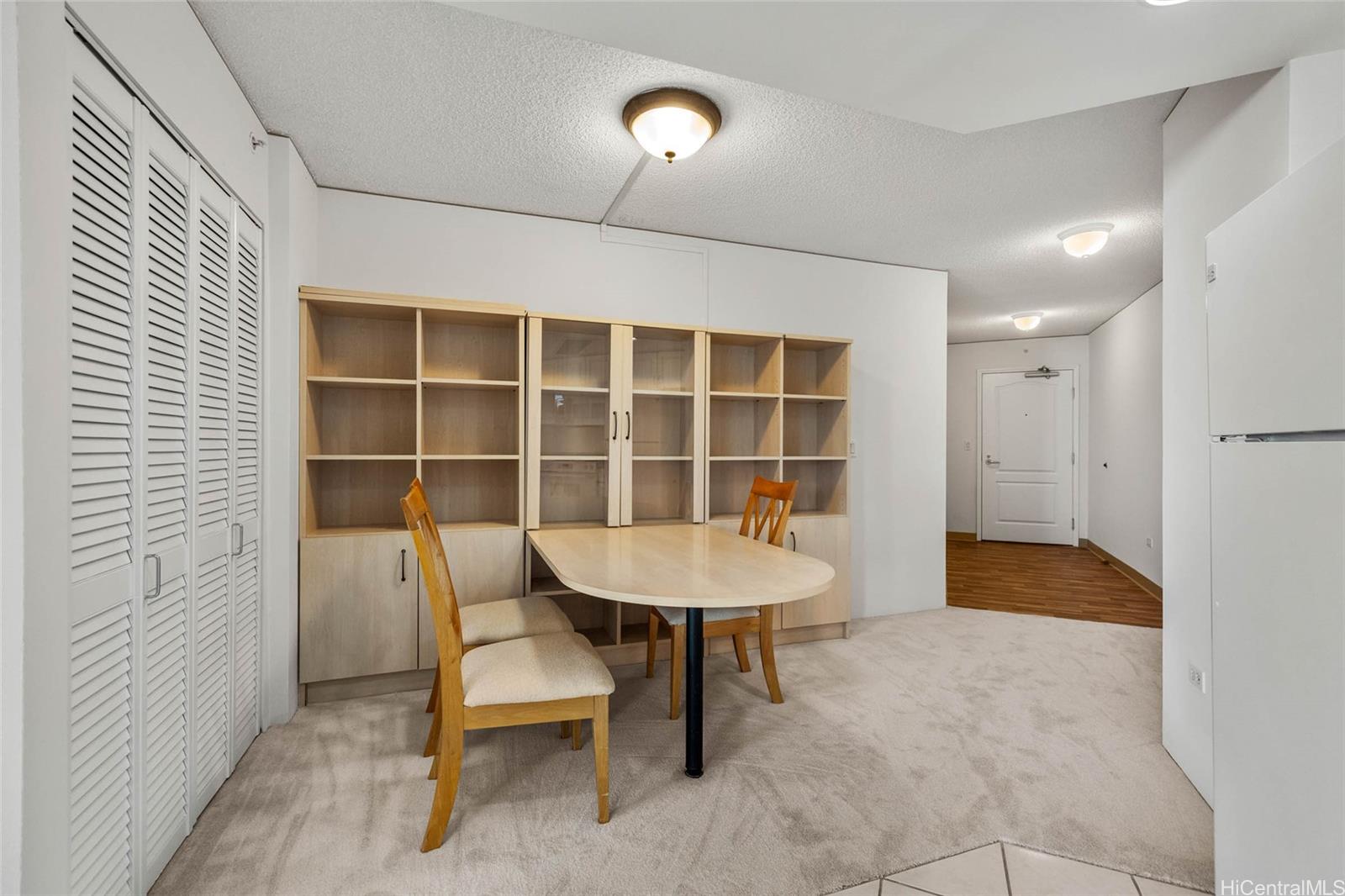 One Kalakaua Senior Living condo # 1512, Honolulu, Hawaii - photo 7 of 23