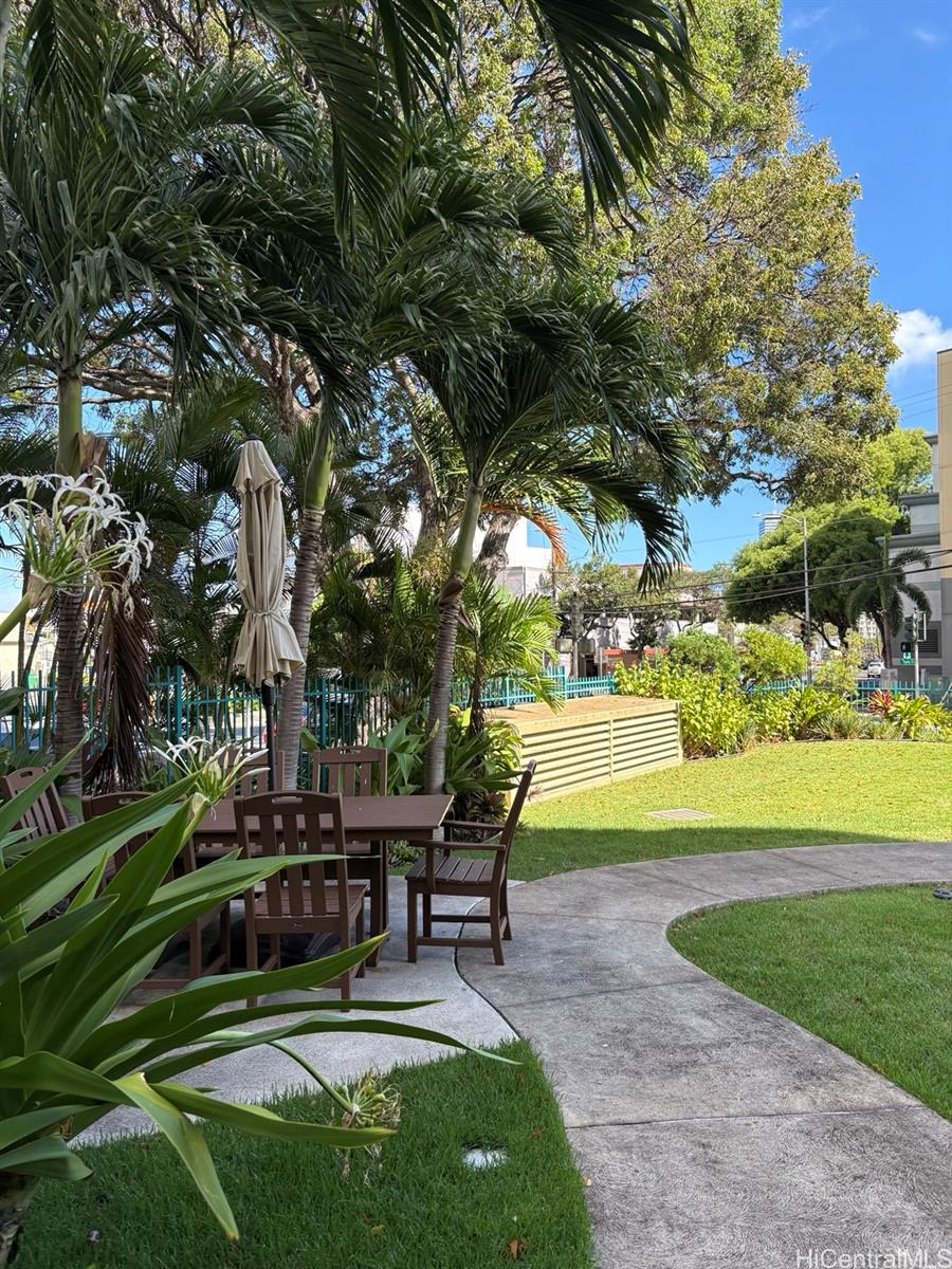 One Kalakaua Senior Living condo # 304, Honolulu, Hawaii - photo 18 of 20