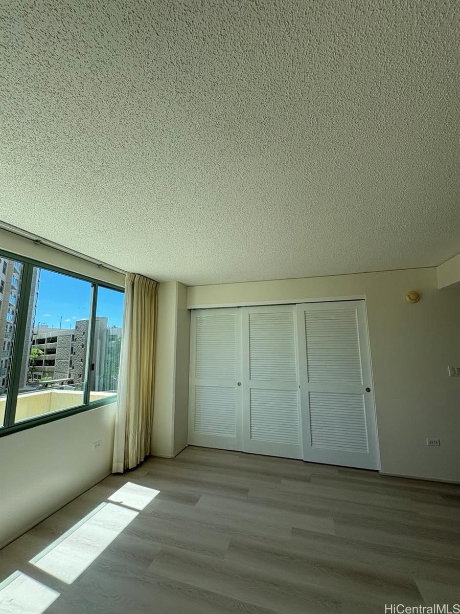 One Kalakaua Senior Living condo # 304, Honolulu, Hawaii - photo 3 of 20