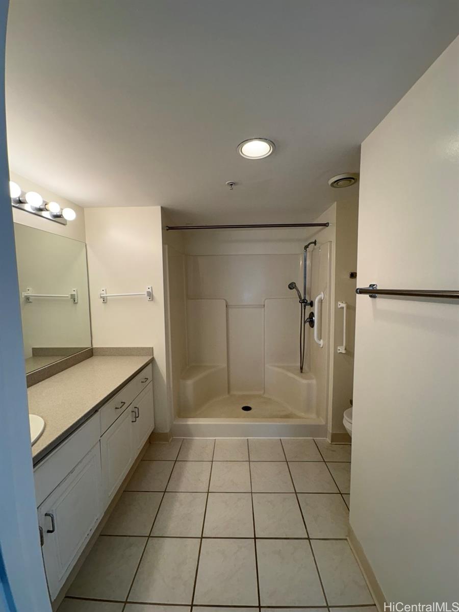 One Kalakaua Senior Living condo # 304, Honolulu, Hawaii - photo 9 of 20