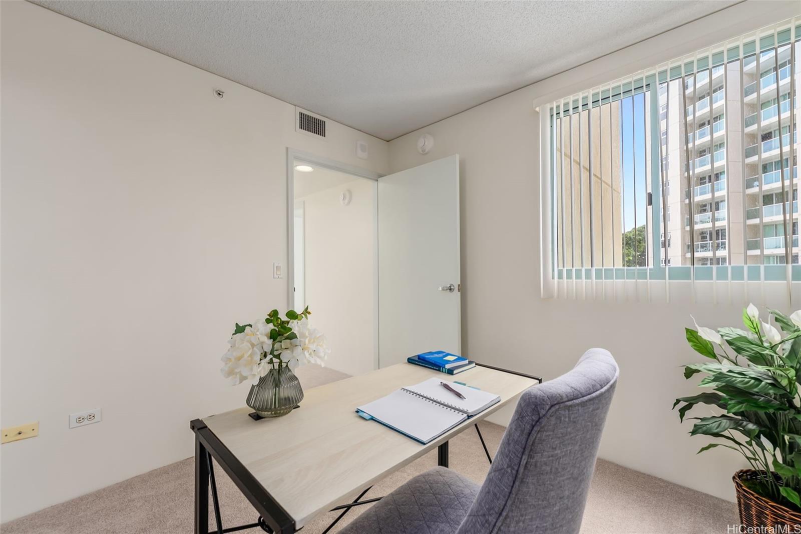 One Kalakaua Senior Living condo # 404, Honolulu, Hawaii - photo 16 of 25