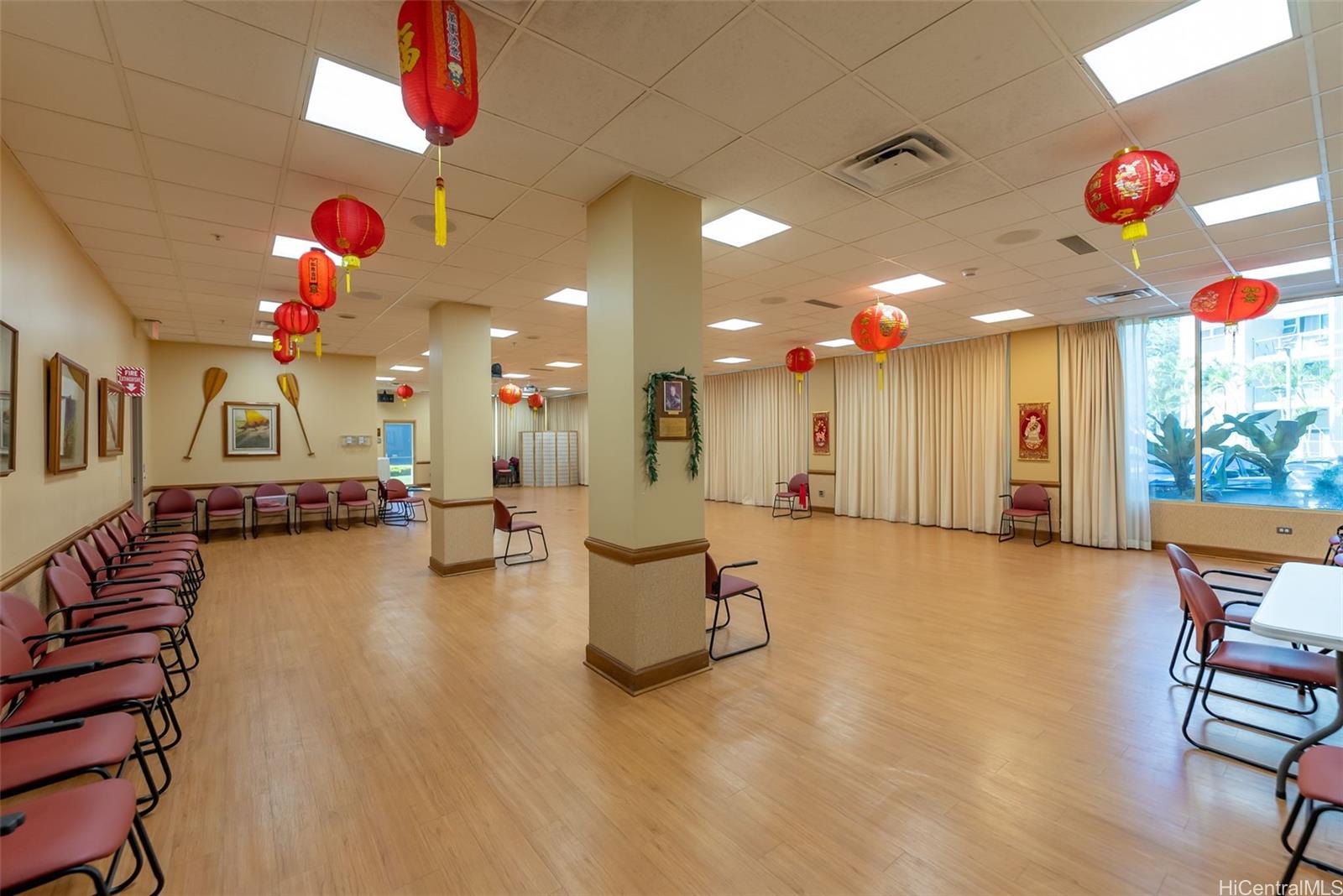 One Kalakaua Senior Living condo # 406, Honolulu, Hawaii - photo 21 of 25