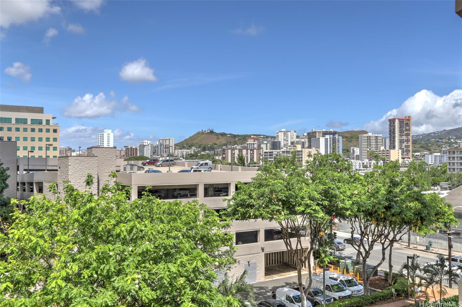 One Kalakaua Senior Living condo # 506, Honolulu, Hawaii - photo 11 of 17