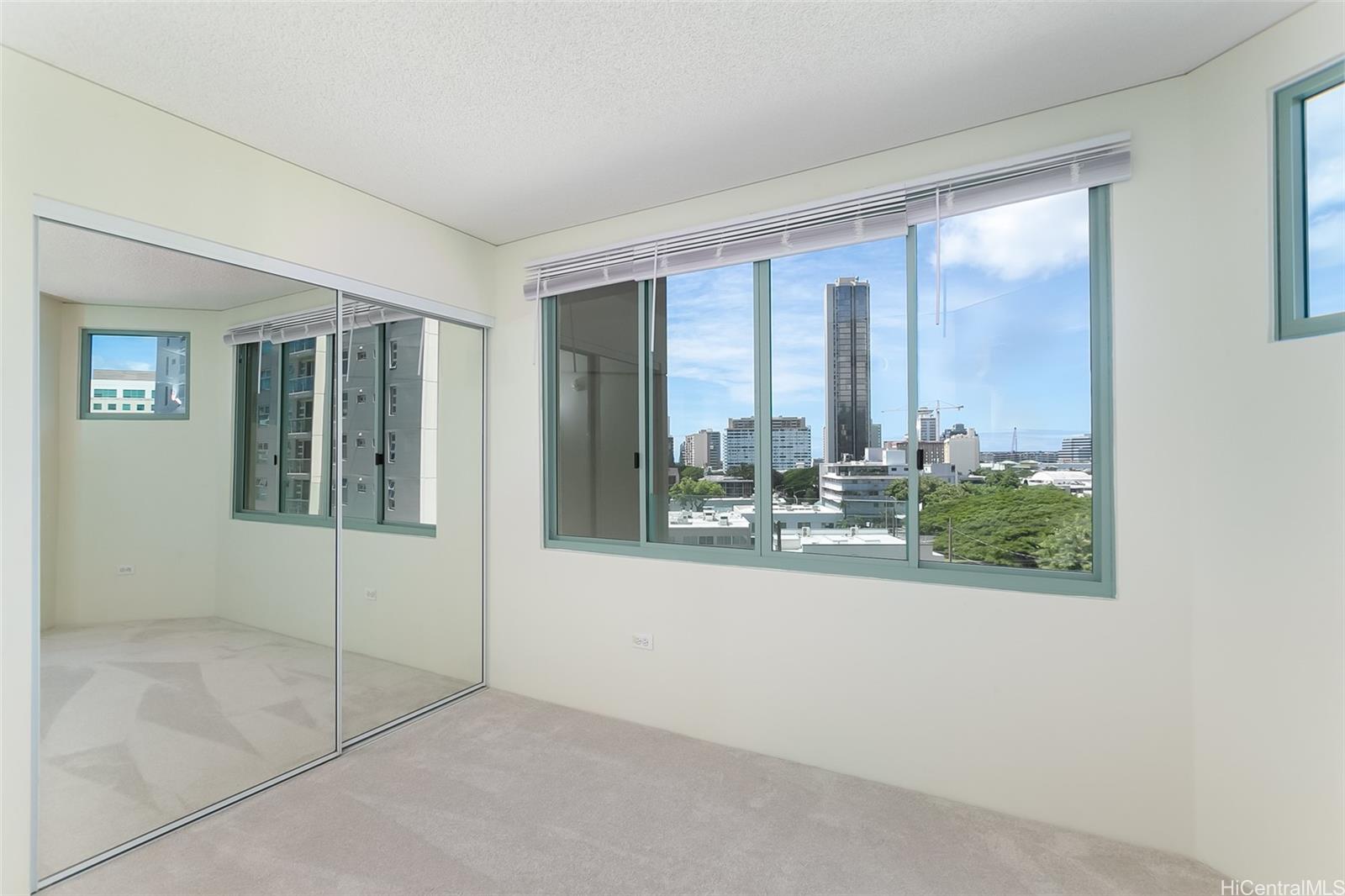 One Kalakaua Senior Living condo # 506, Honolulu, Hawaii - photo 8 of 17