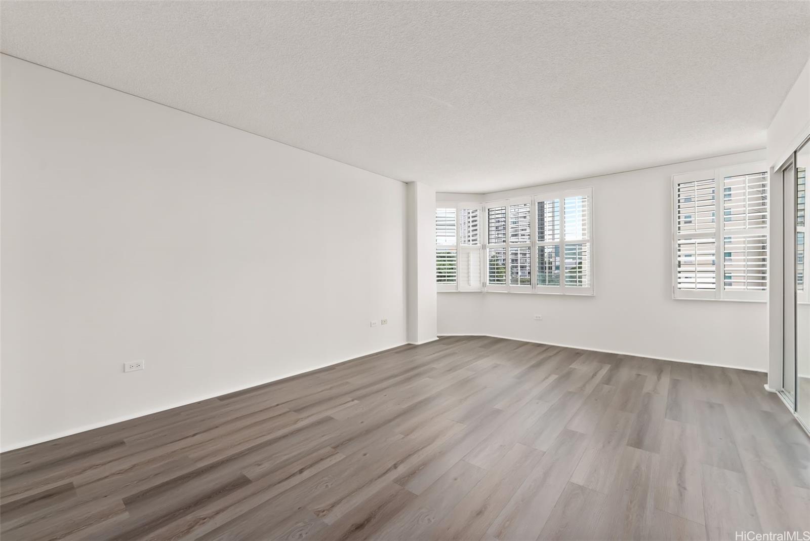 One Kalakaua Senior Living condo # 707, Honolulu, Hawaii - photo 11 of 25