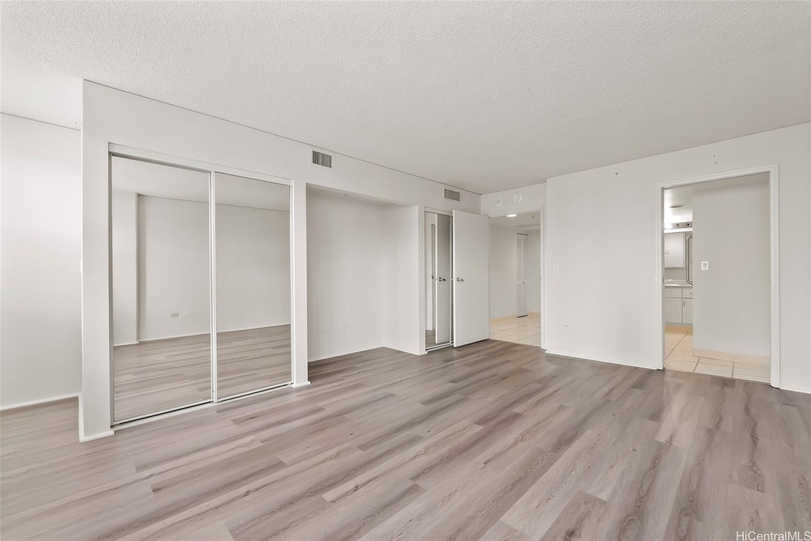 One Kalakaua Senior Living condo # 707, Honolulu, Hawaii - photo 15 of 25