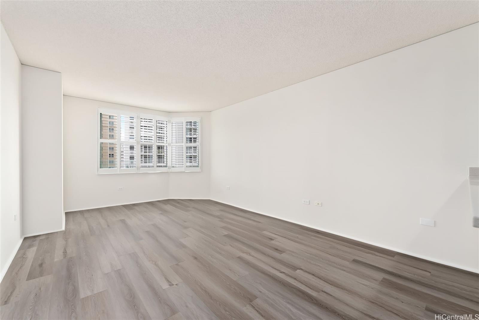 One Kalakaua Senior Living condo # 707, Honolulu, Hawaii - photo 5 of 25