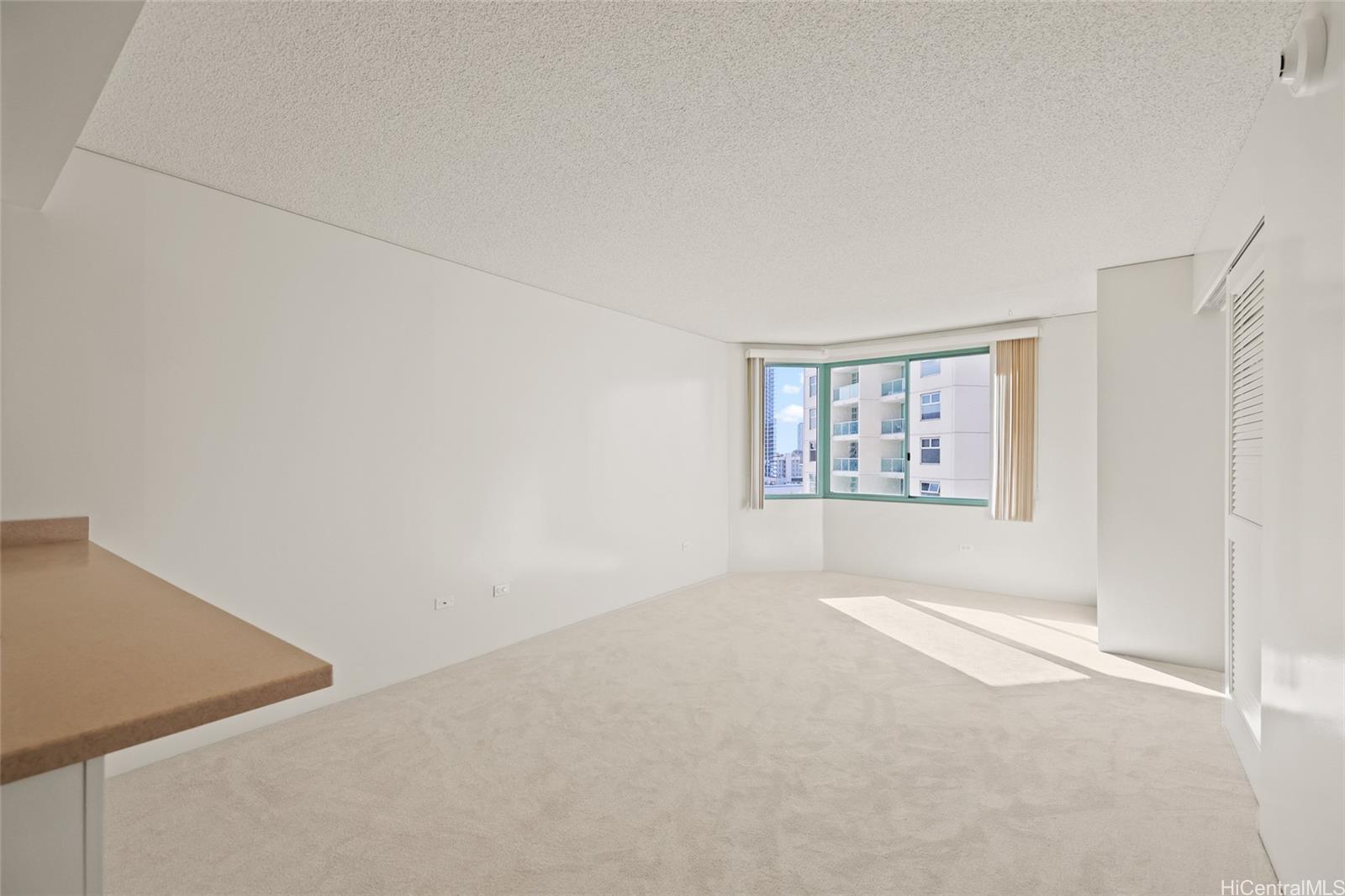 One Kalakaua Senior Living condo # 908, Honolulu, Hawaii - photo 13 of 25