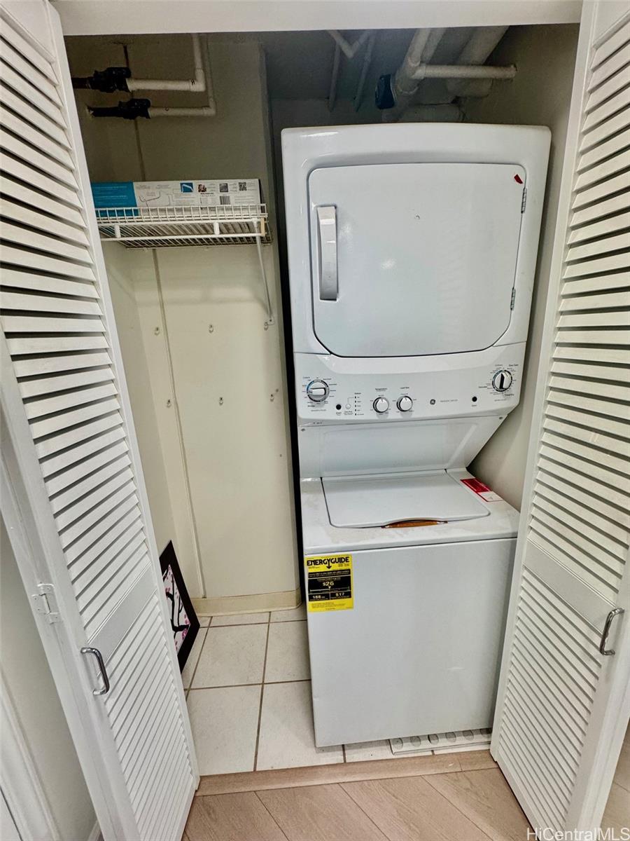 1314 Kalakaua Ave Honolulu - Rental - photo 13 of 14