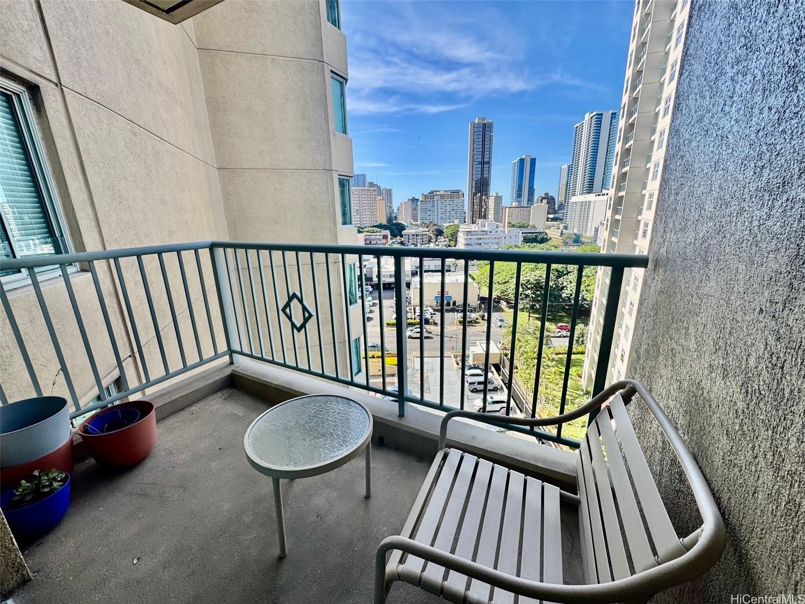 1314 Kalakaua Ave Honolulu - Rental - photo 14 of 14