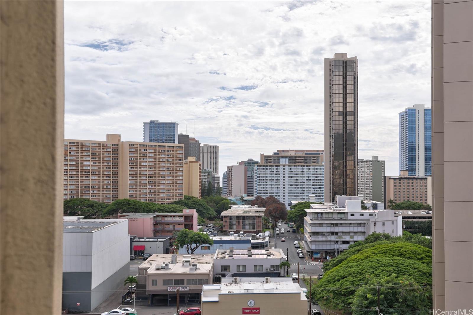 One Kalakaua Senior Living condo # 912, Honolulu, Hawaii - photo 15 of 24