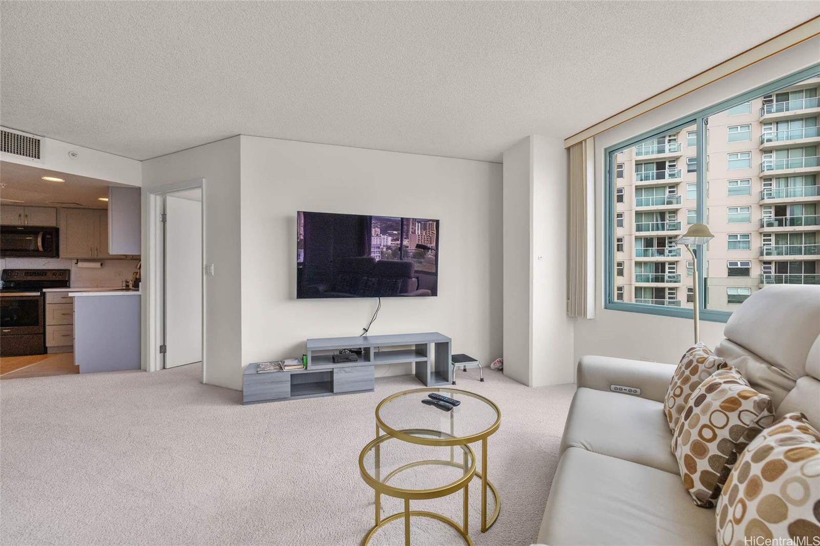 One Kalakaua Senior Living condo # 912, Honolulu, Hawaii - photo 8 of 24