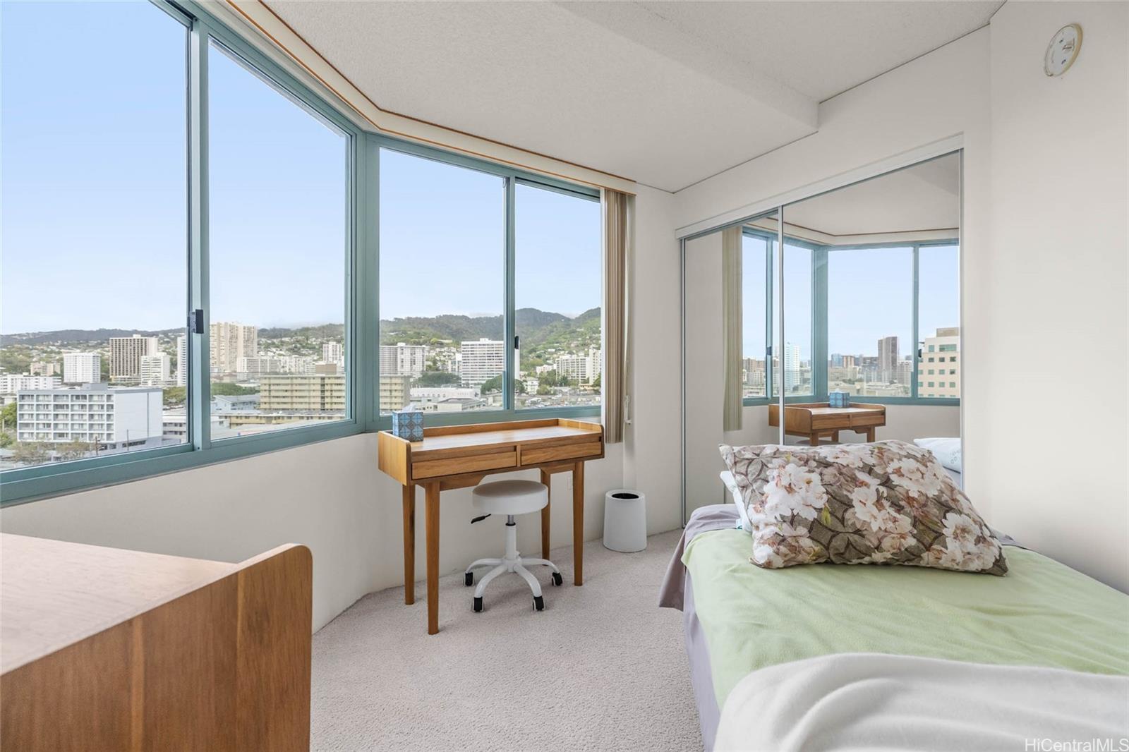 One Kalakaua Senior Living condo # 912, Honolulu, Hawaii - photo 9 of 24