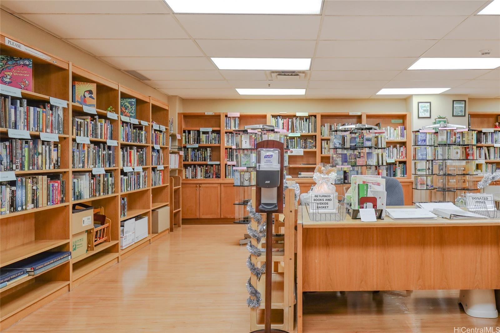 One Kalakaua Senior Living condo # 913, Honolulu, Hawaii - photo 20 of 21