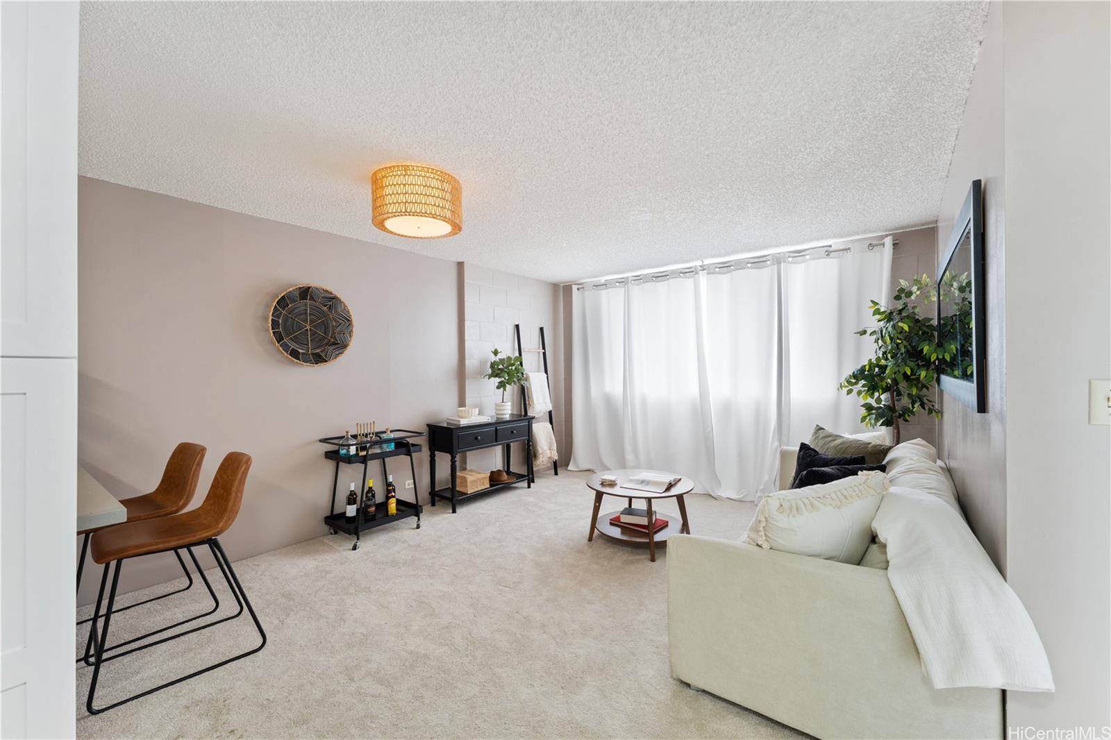 Kinau Regent condo # 202, Honolulu, Hawaii - photo 8 of 19