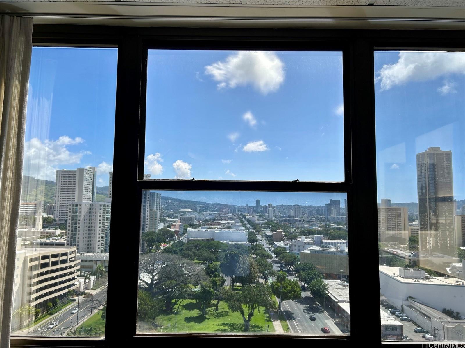 1314 King Street Honolulu Oahu commercial real estate photo2 of 14