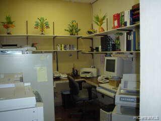 1314 King St Honolulu Oahu commercial real estate photo6 of 10