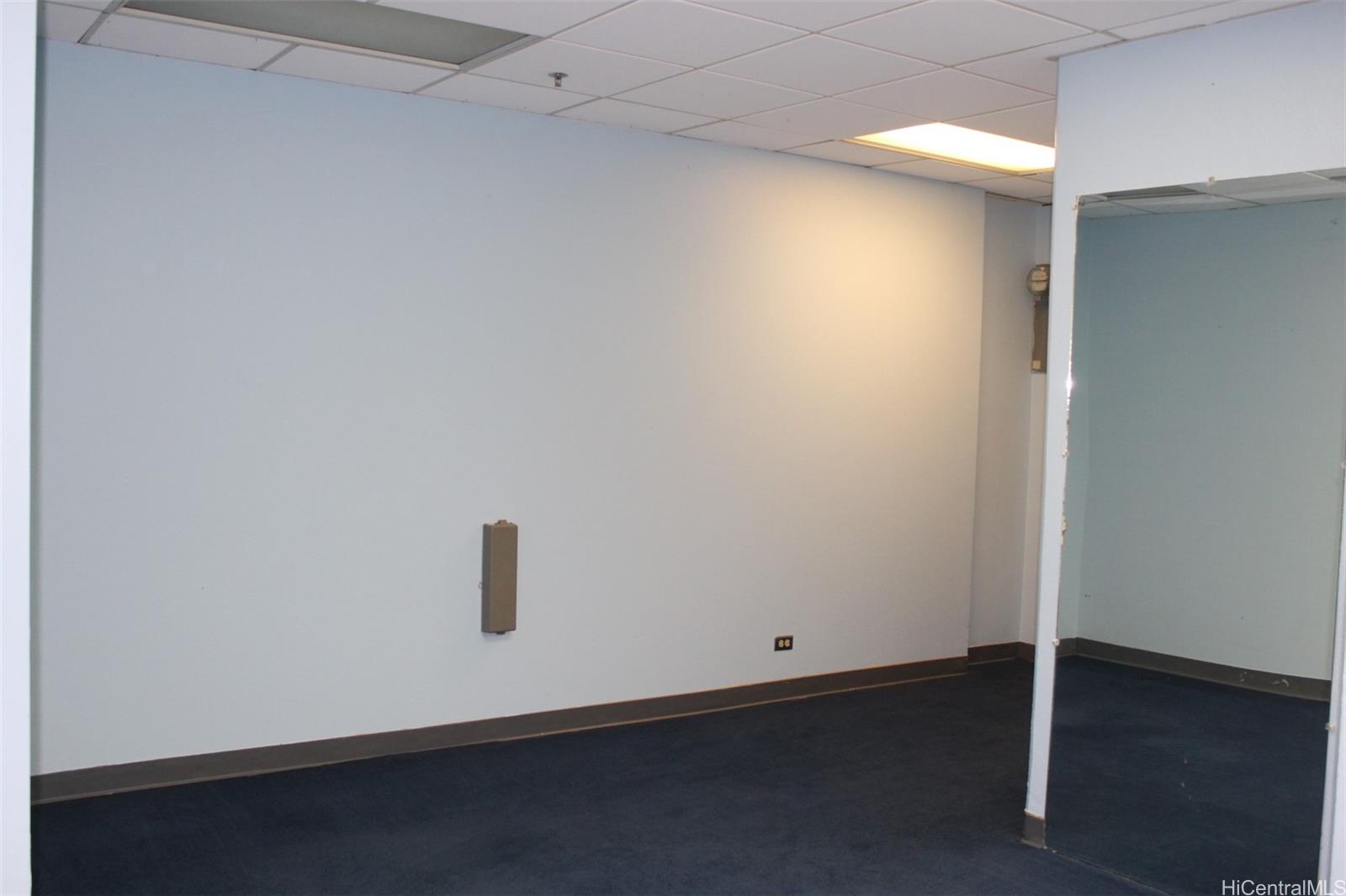 1314 S King St Honolulu - Rental - photo 3 of 7