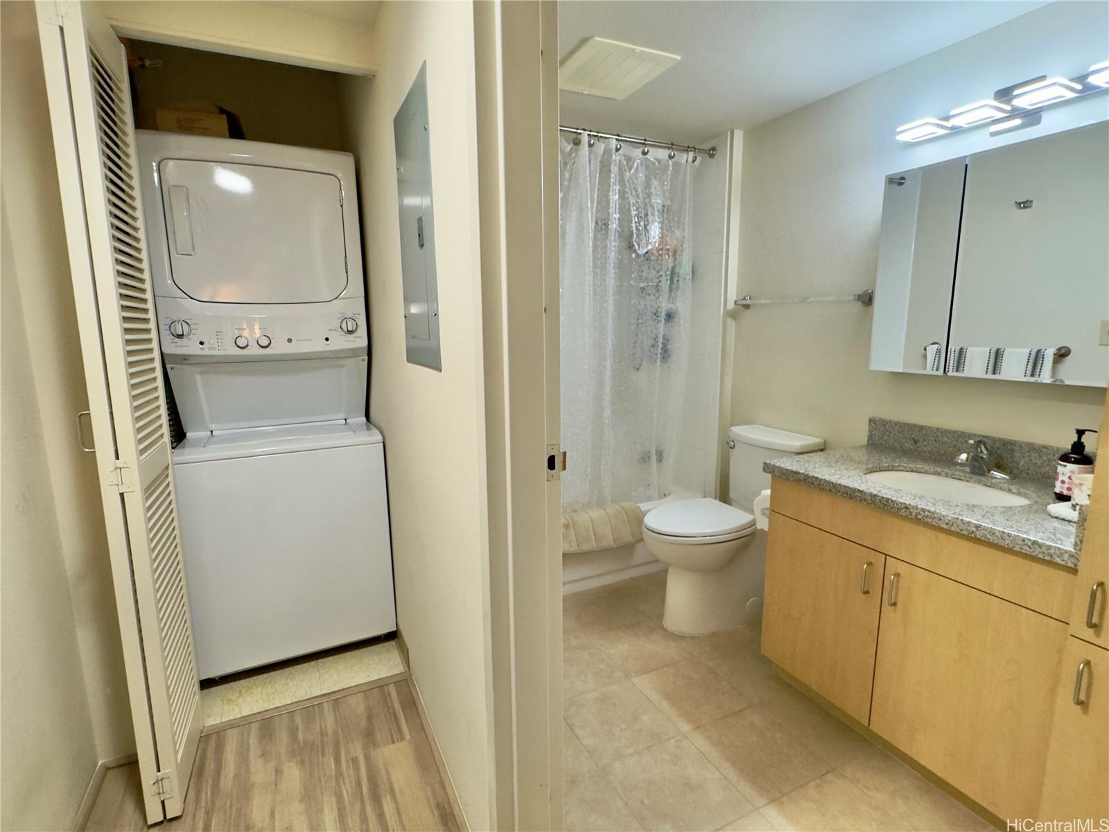 Holomua condo # 1110, Honolulu, Hawaii - photo 13 of 25